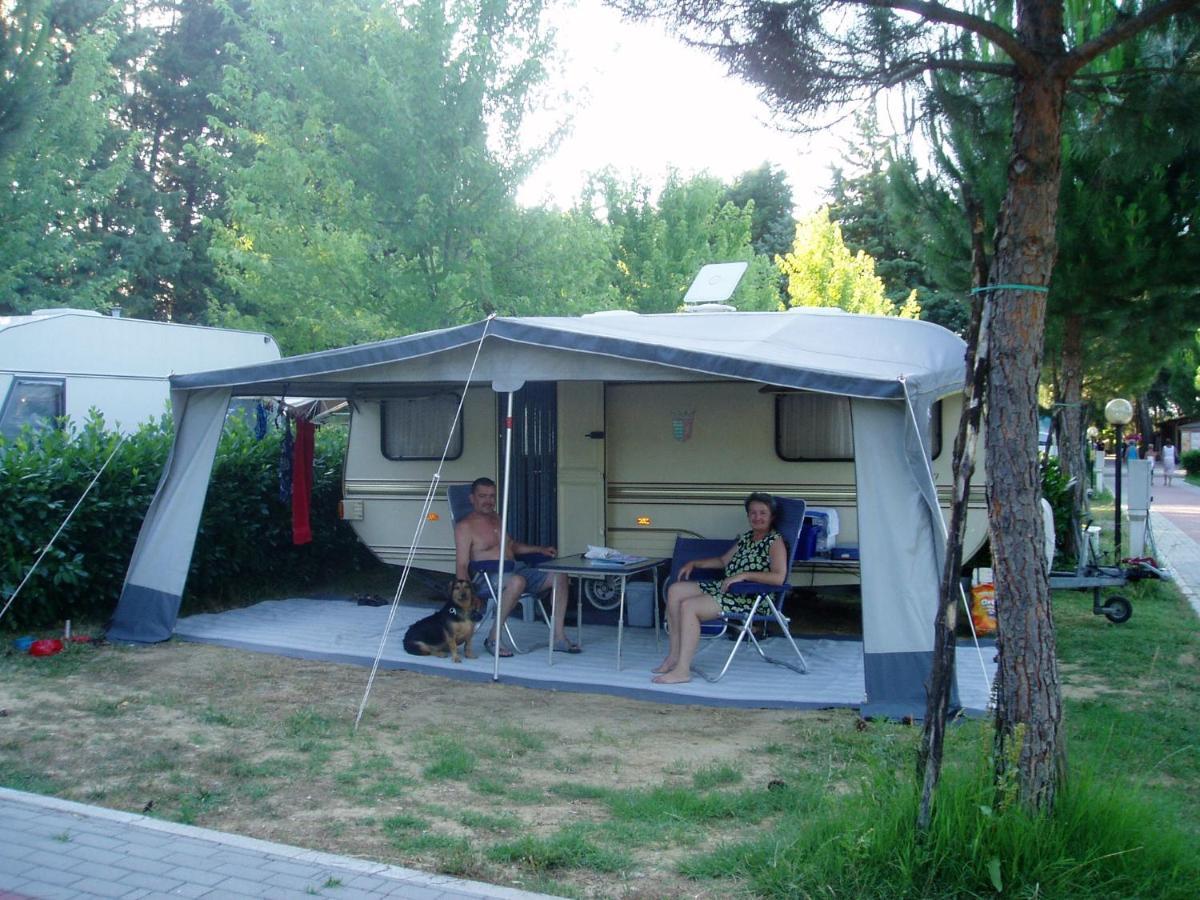 Camping Villaggio Italgest SantʼArcangelo Exterior foto